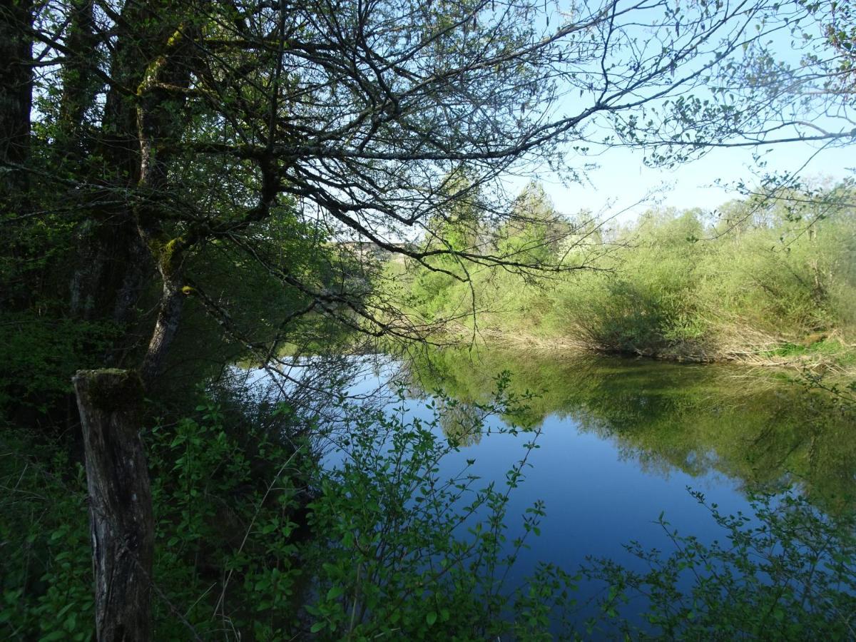 La Chambre Des Carrelets Montigny-sur-l'Ain Exteriér fotografie
